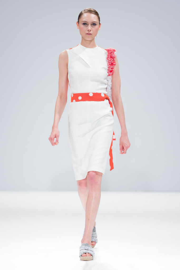 Sabinna show catwalk spring/summer 2016 look 16