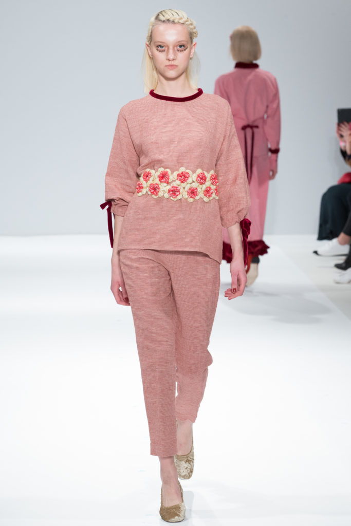 SABINNA catwalk show s004 (A/W 2017/18) look 16
