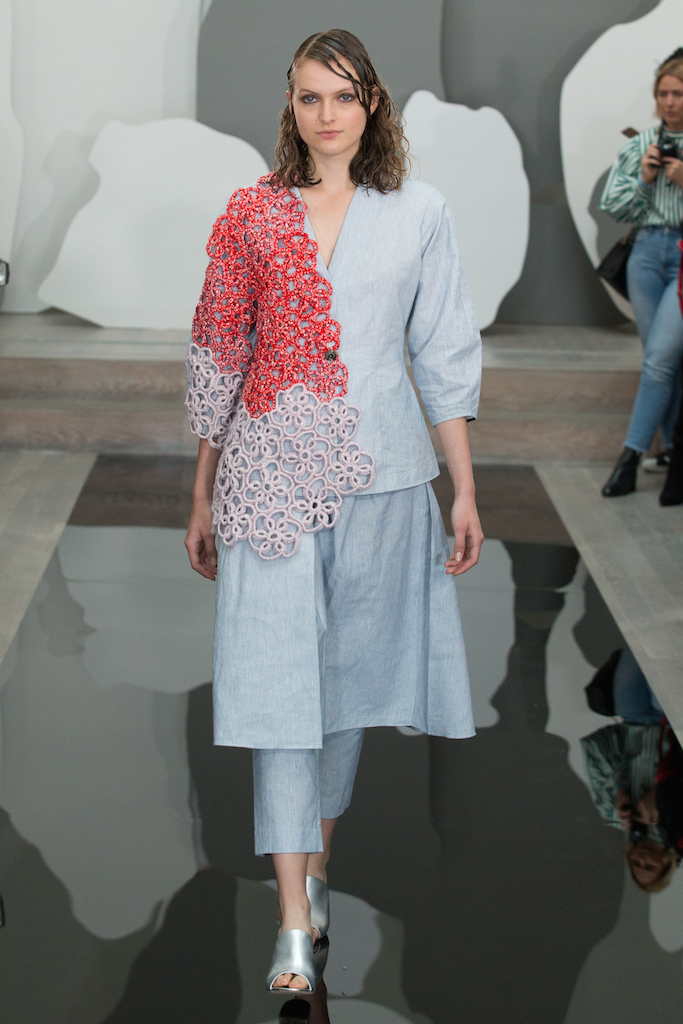 SABINNA catwalk show s005 (S/S 2018) look 18